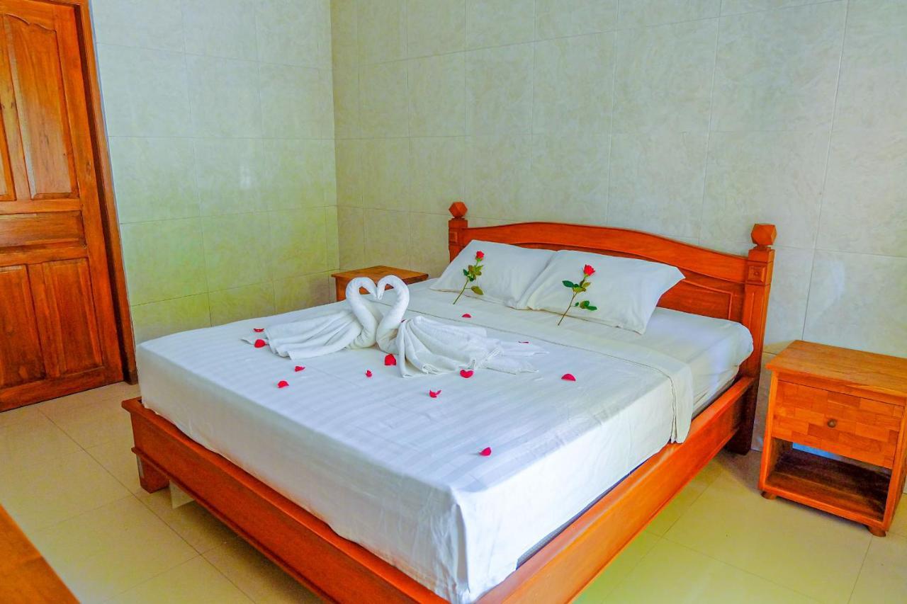 Adi Homestay Canggu Exterior foto