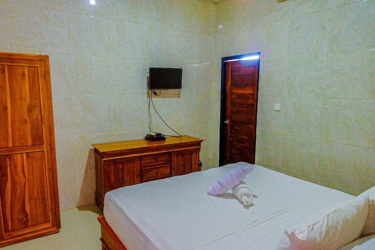 Adi Homestay Canggu Exterior foto
